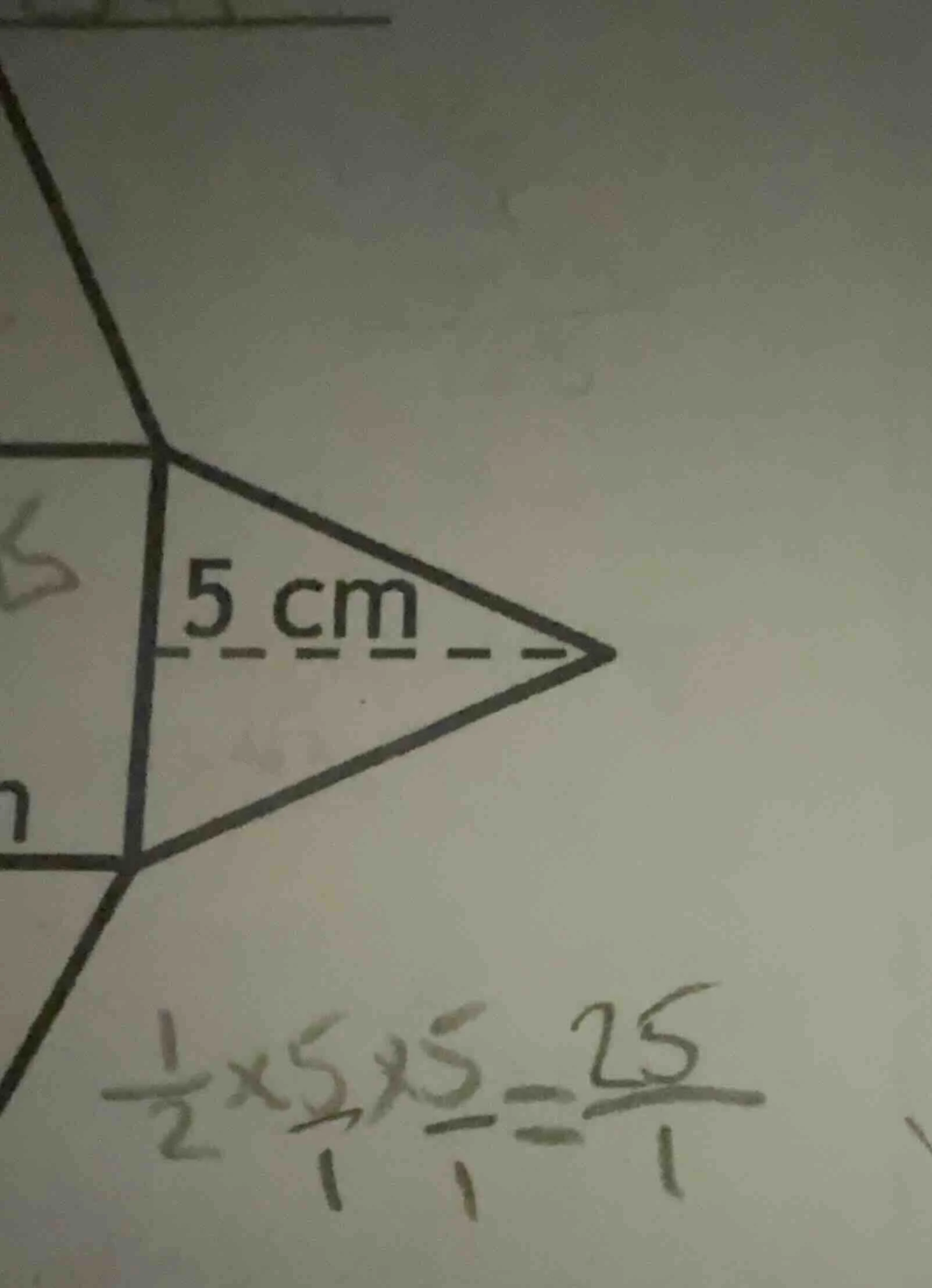 5 cm, \\(\frac{1}{2} \\times \\frac{5}{1} \\times \\frac{5}{1} = \\frac…