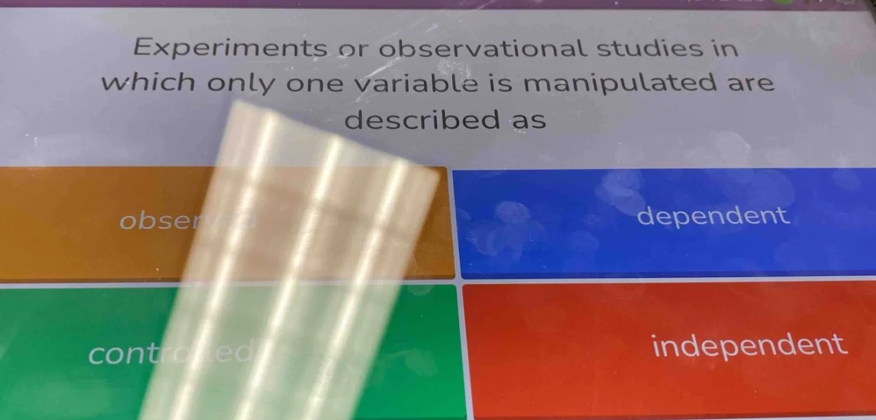 experiments or observational studies in which only one variable is mani…