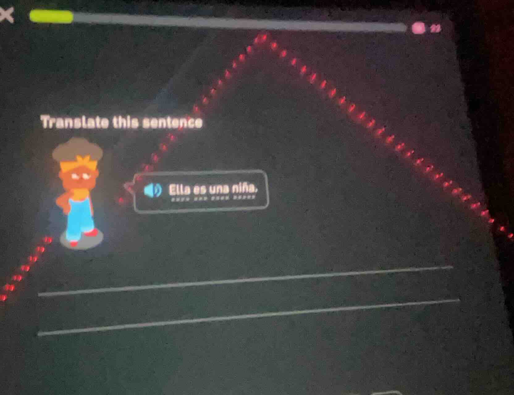 translate this sentence ella es una niña.