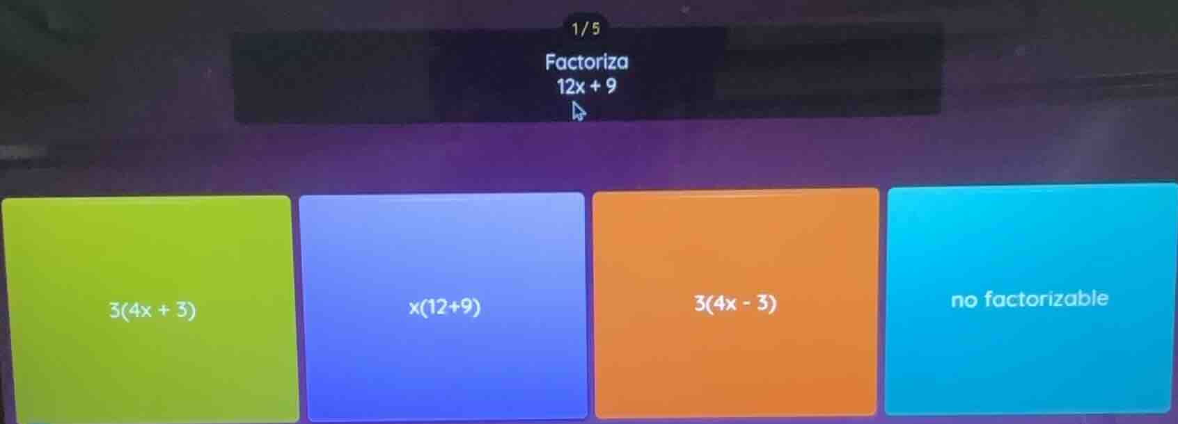 factoriza \\(12x + 9\\) - \\(3(4x + 3)\\) - \\(x(12 + 9)\\) - \\(3(4x -…