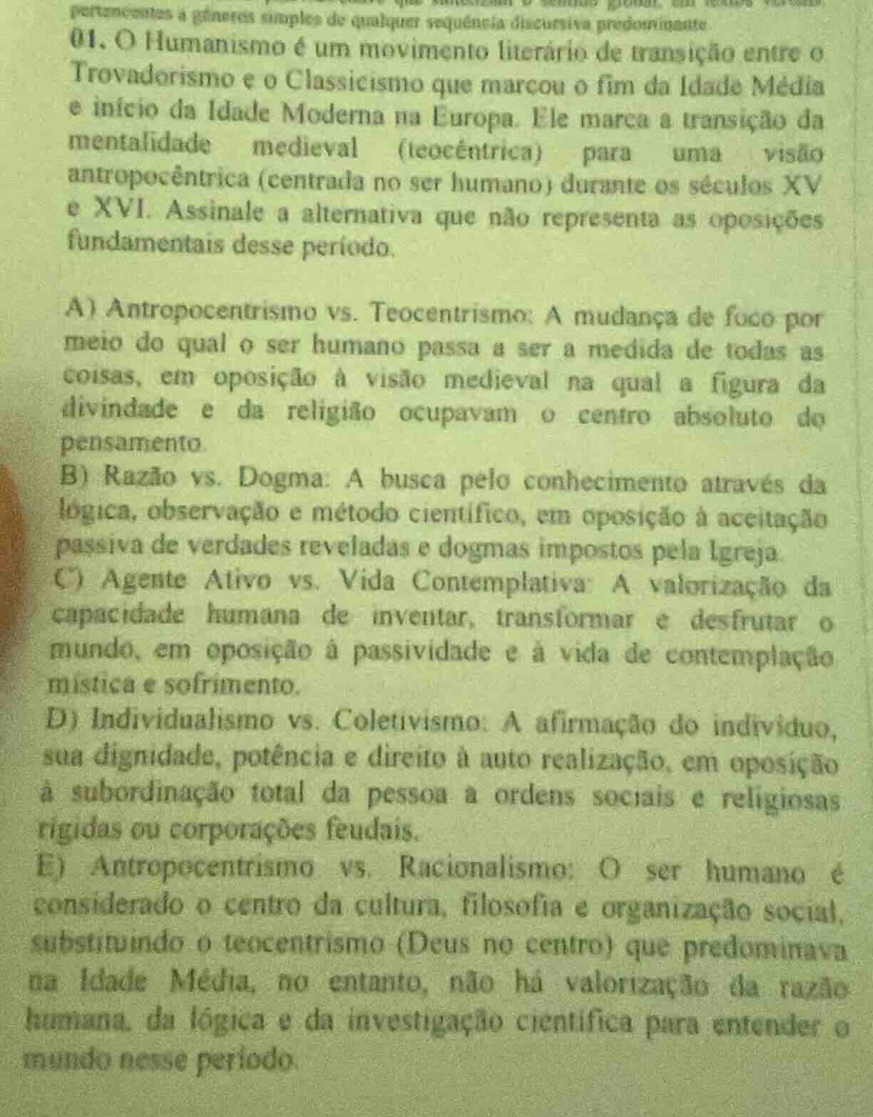 01. o humanismo é um movimento literário de transição entre o trovadori…